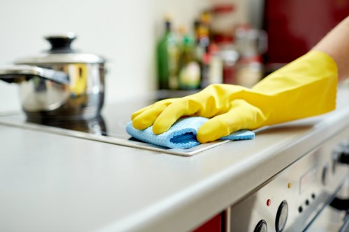 Preparing a home for house clearance in E15 with organized rooms